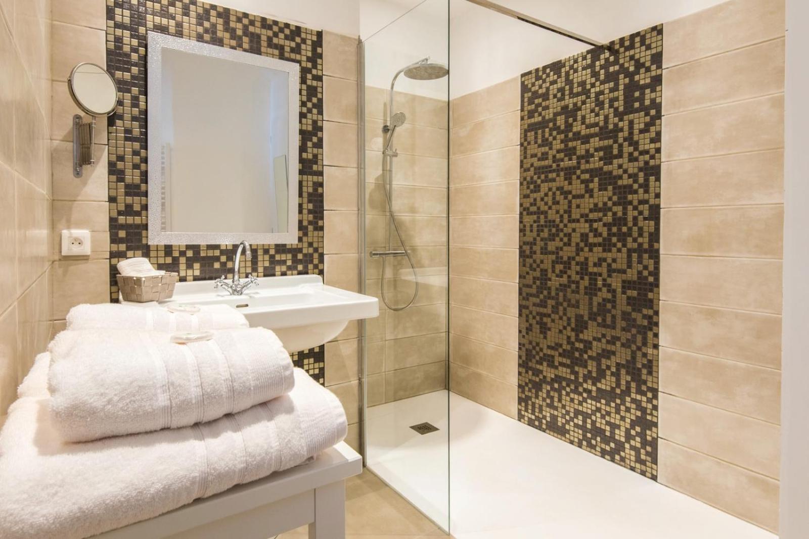 B&B Les Chambres D'Aime 카르카손 외부 사진